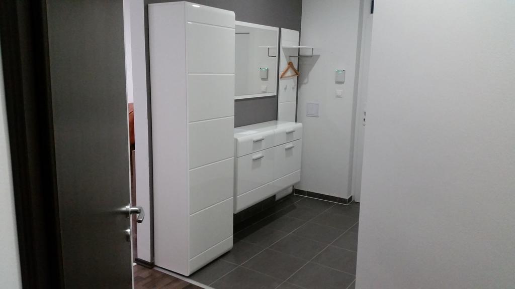Apartment J&D ดูนาจสก้า สเตรด้า ภายนอก รูปภาพ